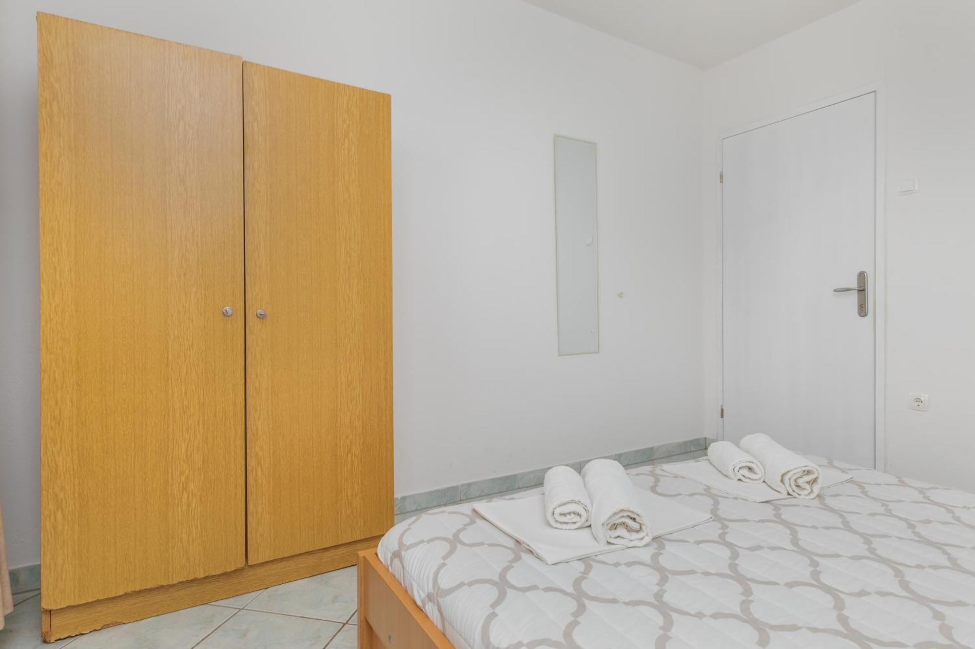 Apartments By The Sea Podaca, Makarska - 515 المظهر الخارجي الصورة