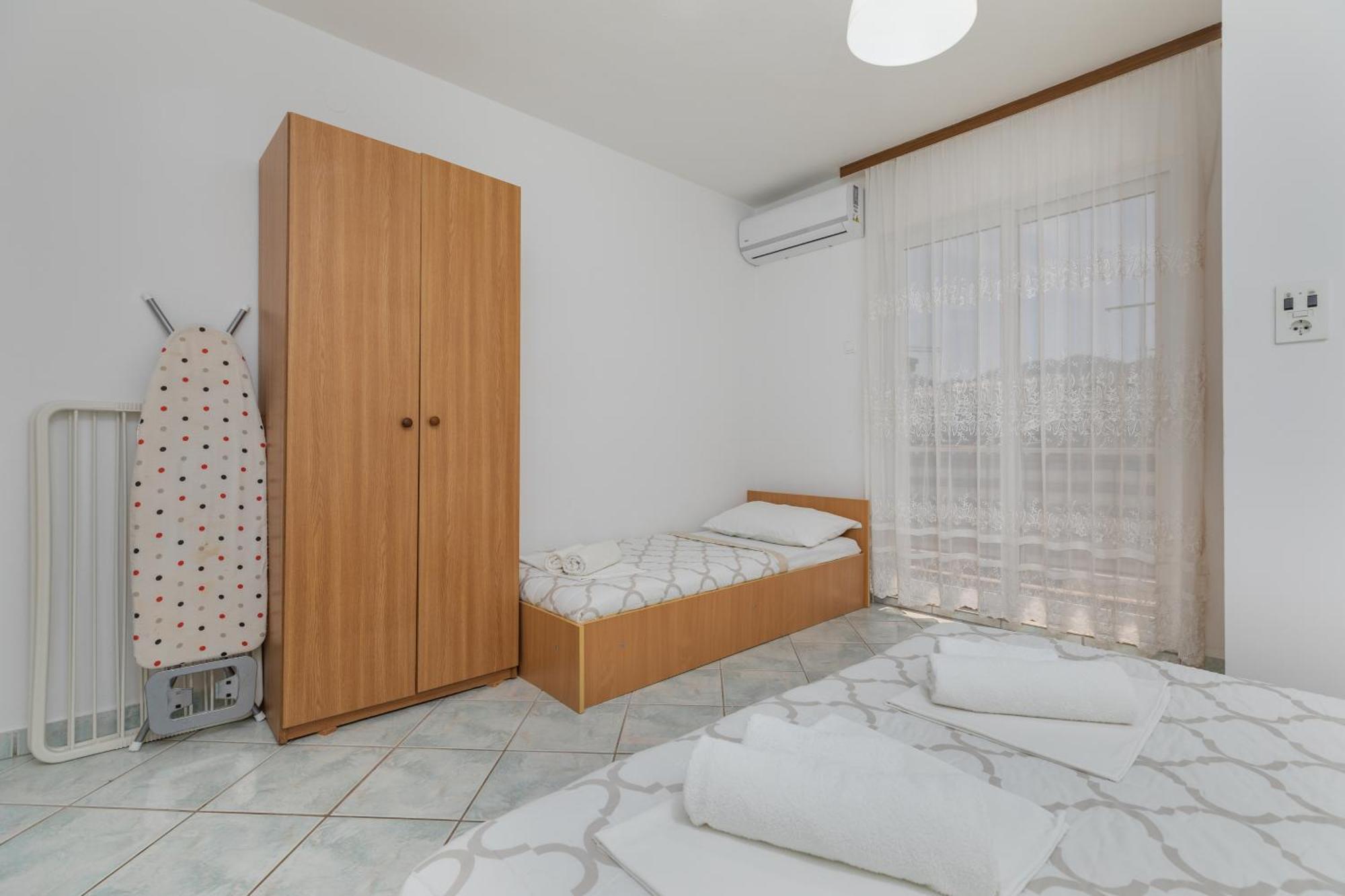 Apartments By The Sea Podaca, Makarska - 515 الغرفة الصورة