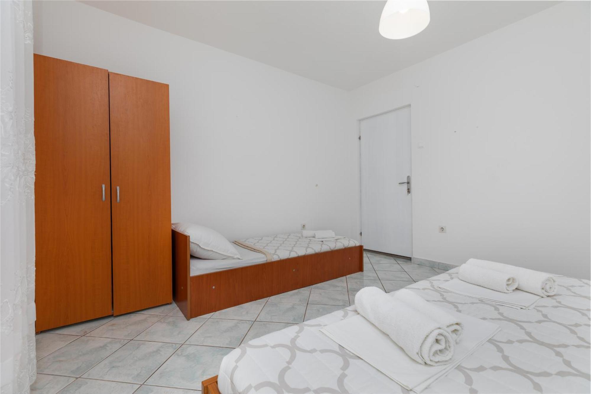 Apartments By The Sea Podaca, Makarska - 515 الغرفة الصورة