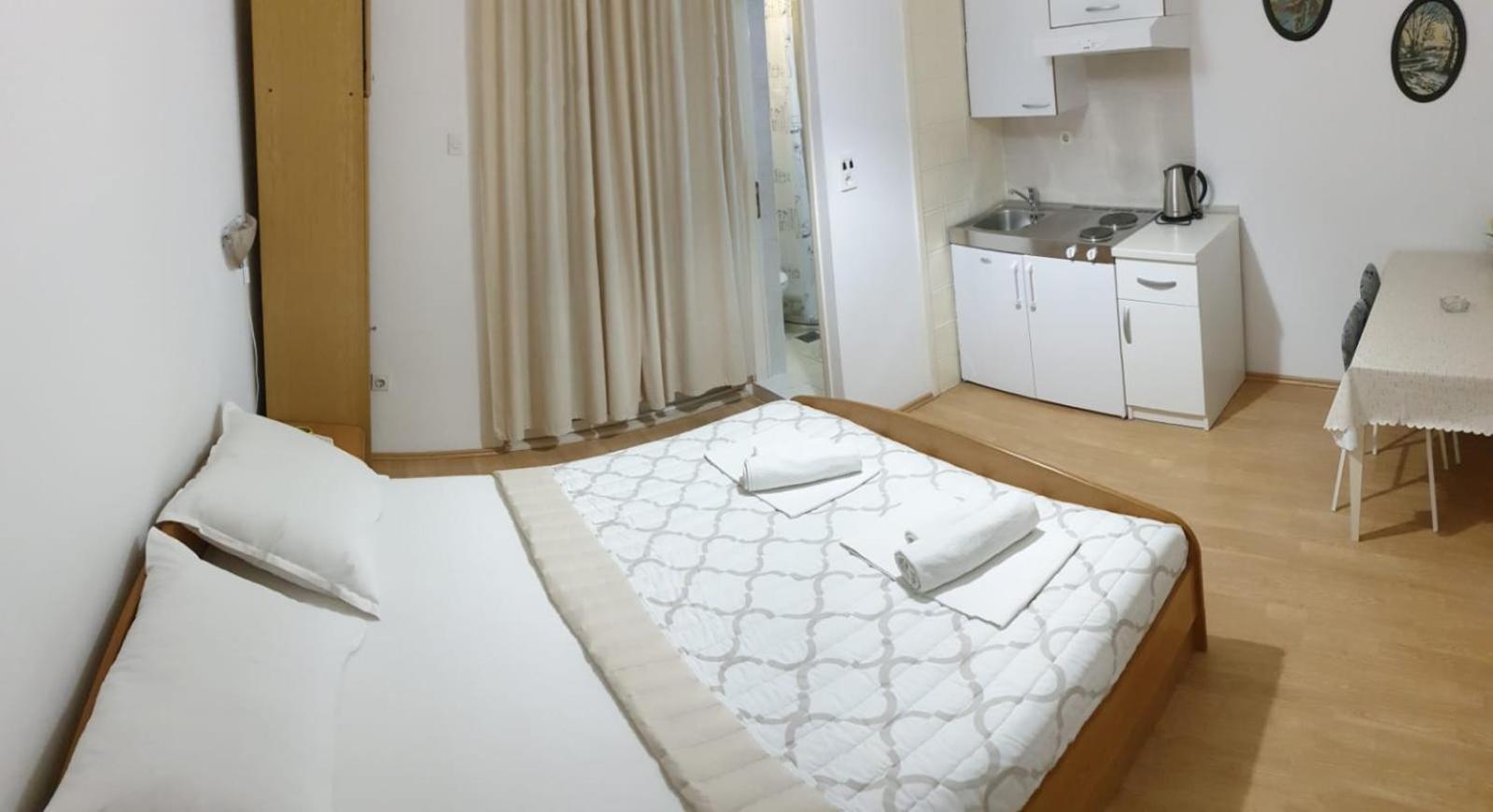 Apartments By The Sea Podaca, Makarska - 515 الغرفة الصورة